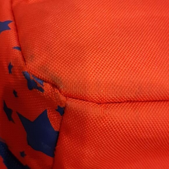 Wonder Woman Insulated Lunch Bag with Collectible Coffee Mug - Picture 13 of 16